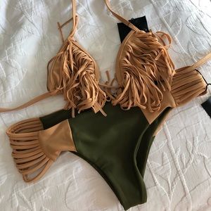 NWT Stone Fox Swim Bikini Set